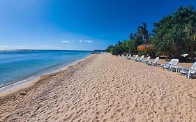 Pili Beach Resort Agmanic